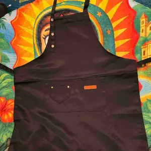 Chef Apron Set 2-Pack 3 Pockets for Cooking Baking Grilling Art Adjustable Spill-Proof Kitchen Aprons One-size-fits-most Machine Washable Gift Idea Aproncorset