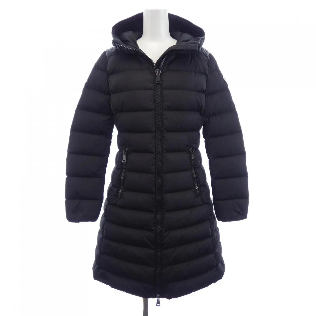 Pre-owned MONCLER Others Small Leather Goods TALEV Down Coat