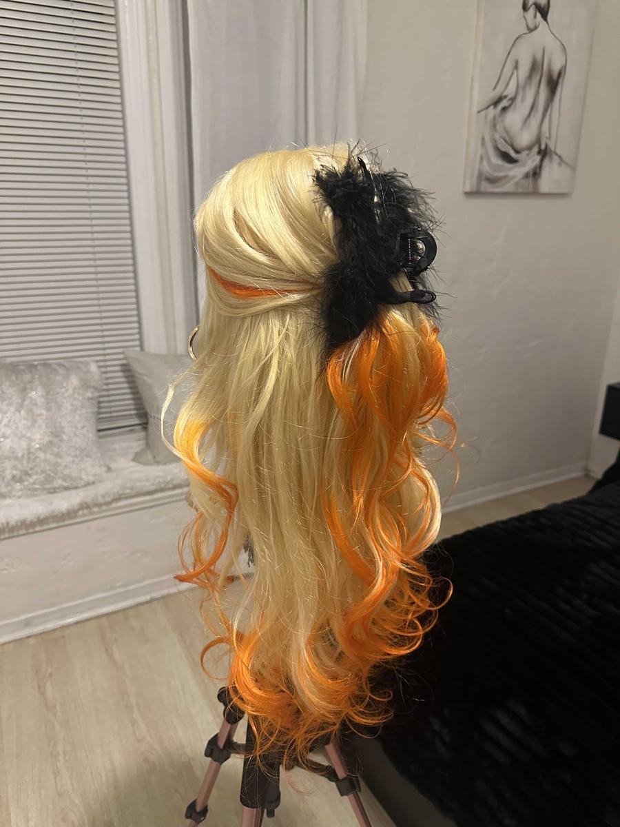 Item: Pumpkin Queen, Length 24 inch
