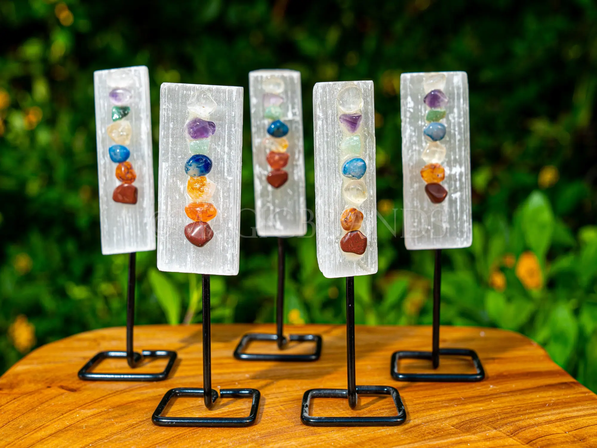 Selenite Chakra Stones on Metal Stand, Selenite with Chakra , 7 Chakras, Mini Pin, Dream Stone, Cleansing Stone, Meditation, Purification