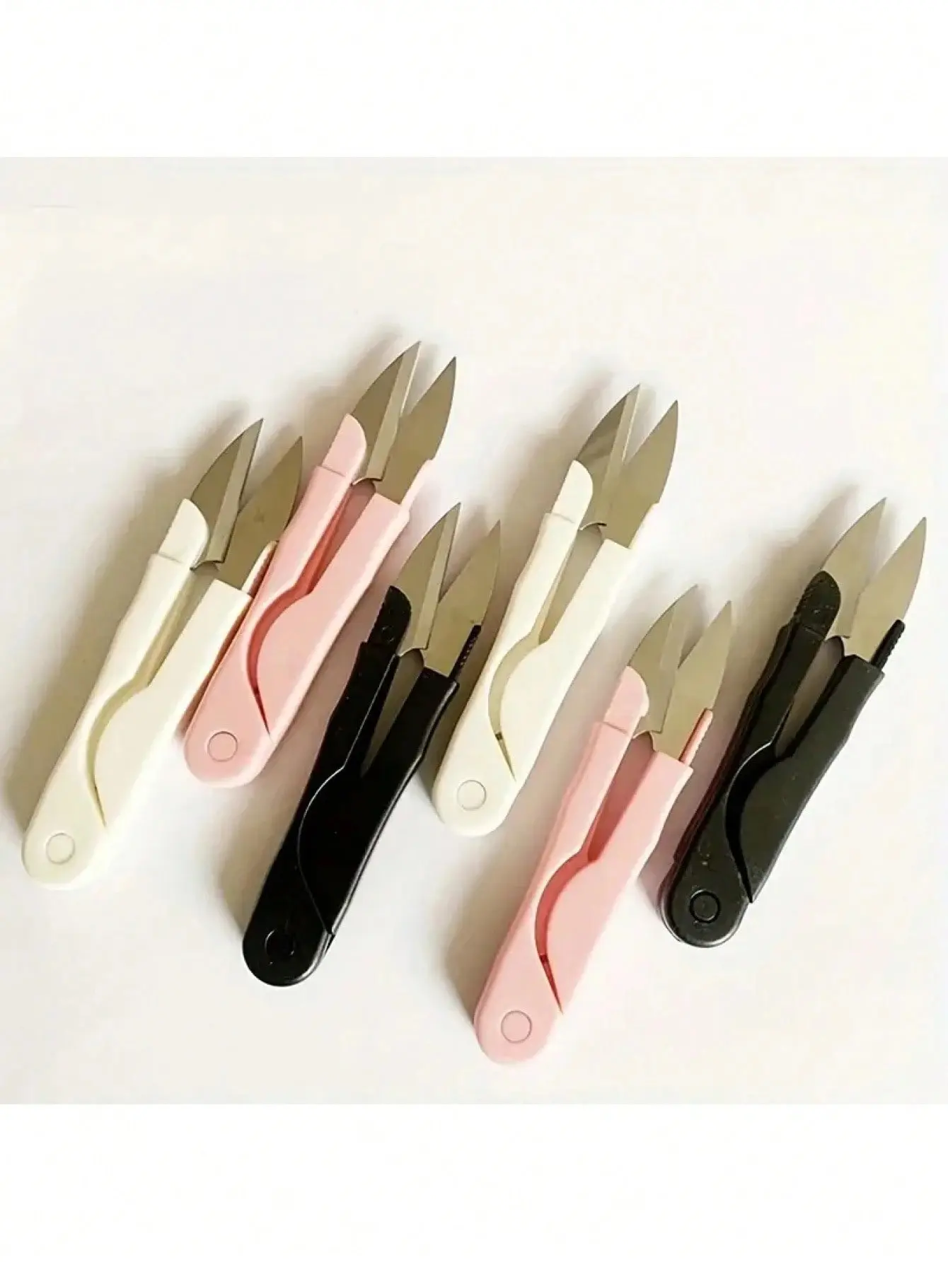 1 Pack Portable U-Shaped Thread Scissors, Compact Durable Snips For Sewing Kits, Travel, On-The-Go Craft Projects, Effortless Thread Cutting, Ideal For Quilting, Embroidery, DIY, General Crafting, Must-Have Tool For Tailors And Sewing Enthusiasts