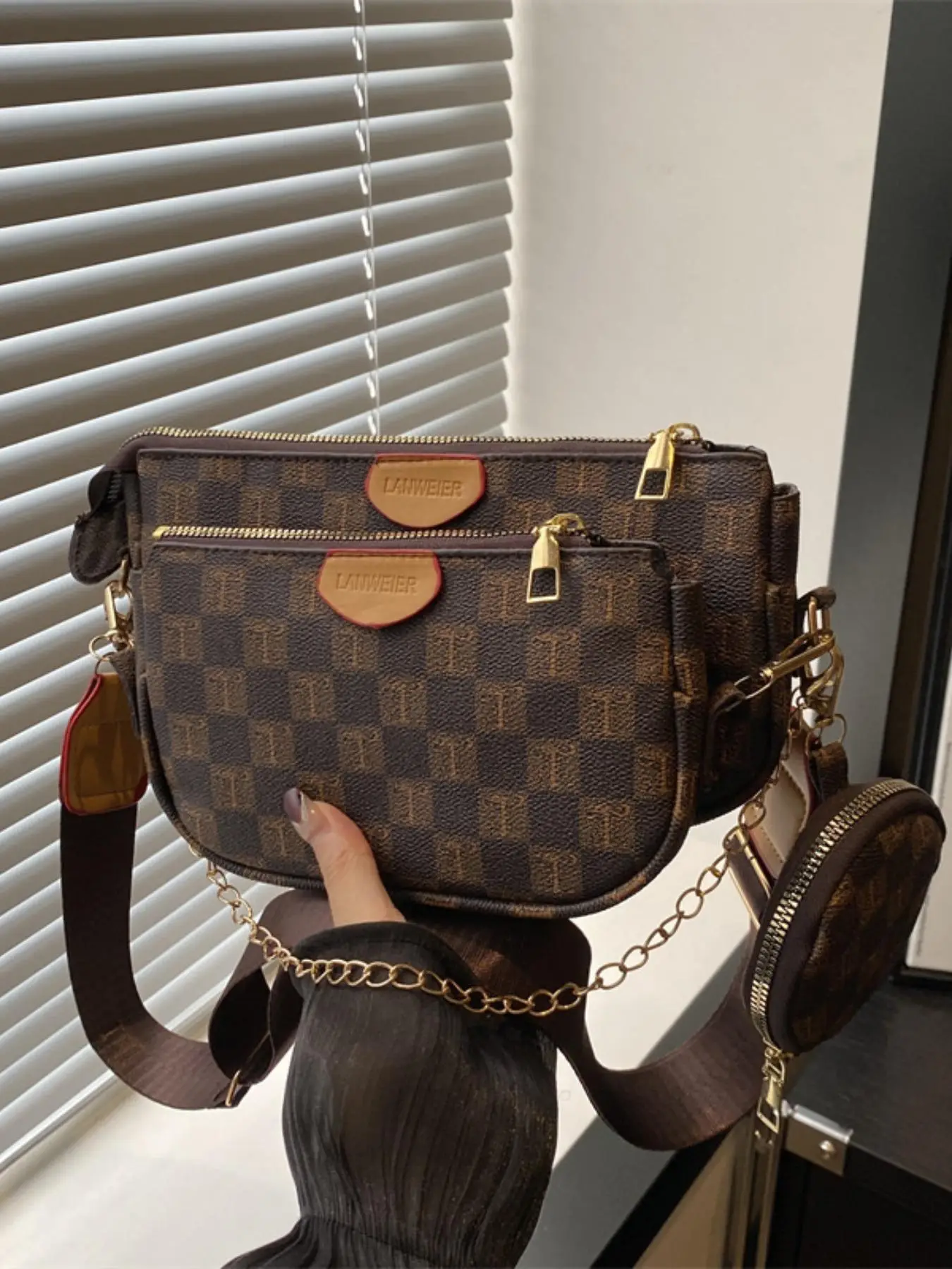 Women's Fashionable Letter & Plaid Pattern Crossbody Bag with Wallet Set, Casual Pu Leather Shoulder Bag for Daily Used, Trendy All-match Commuter Bag