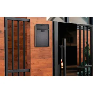 D4-H (DB04) - Locking Mailbox with Combination Lock