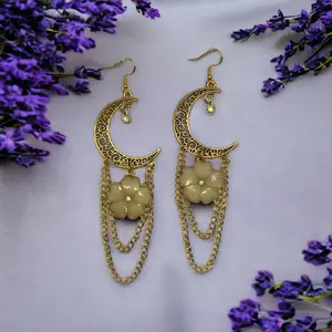 Floral Crescents