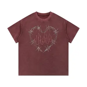 Graphic tshirt bobwire hearts