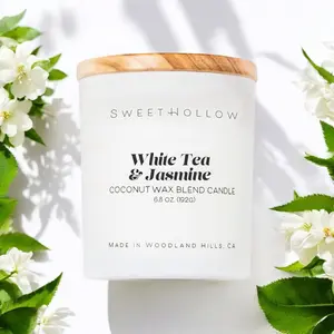White Tea & Jasmine Candle, Soft Floral Scent, Coconut Wax Blend