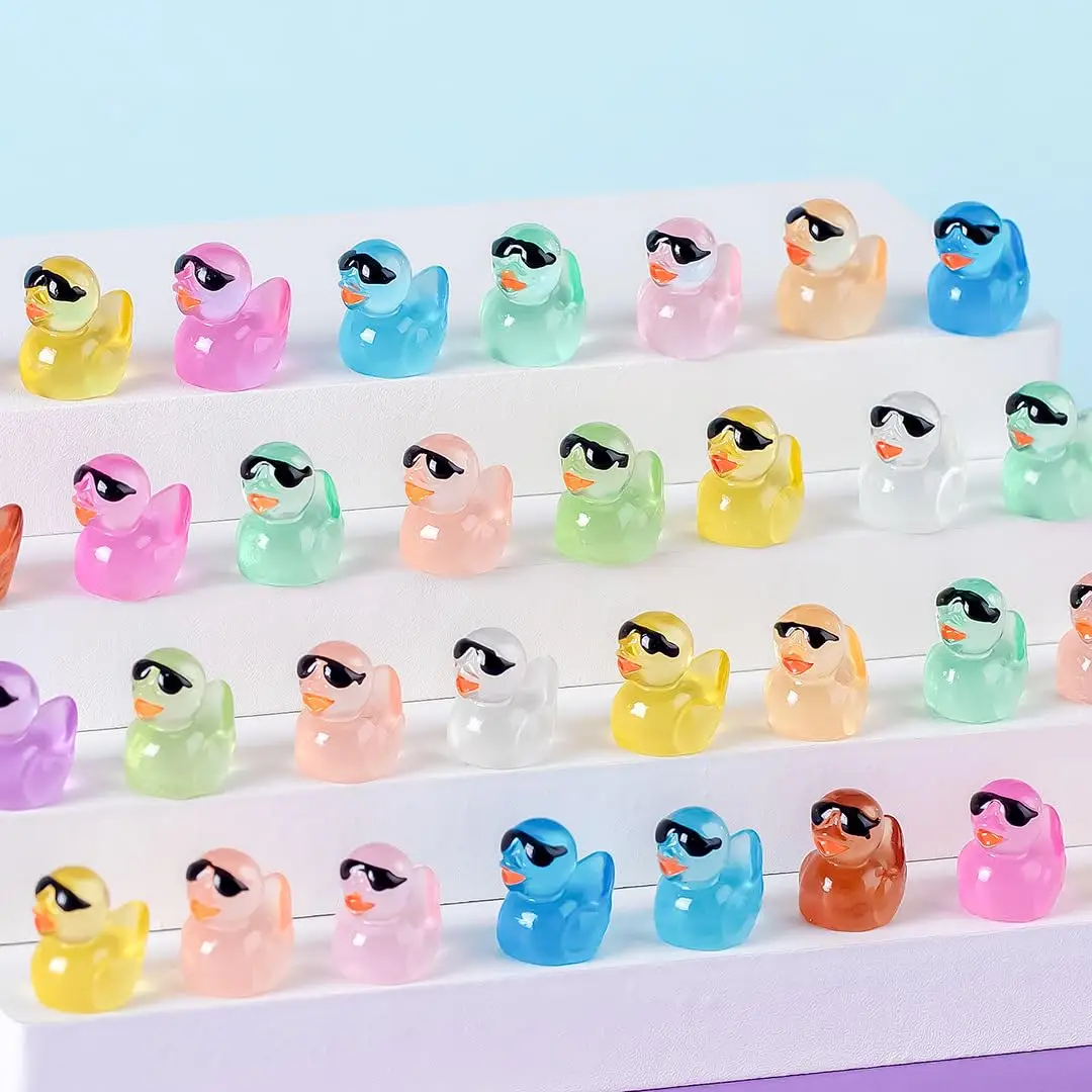 Mini Random Color Resin Duck, 20pcs Cute Glow in The Dark Tiny Duck, Luminous Miniature Duck Micro Landscape Gardening Figurines, Potted Flower Decora