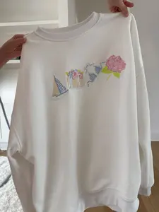 White Old Harbor Garden Embroider Sweatshirt
