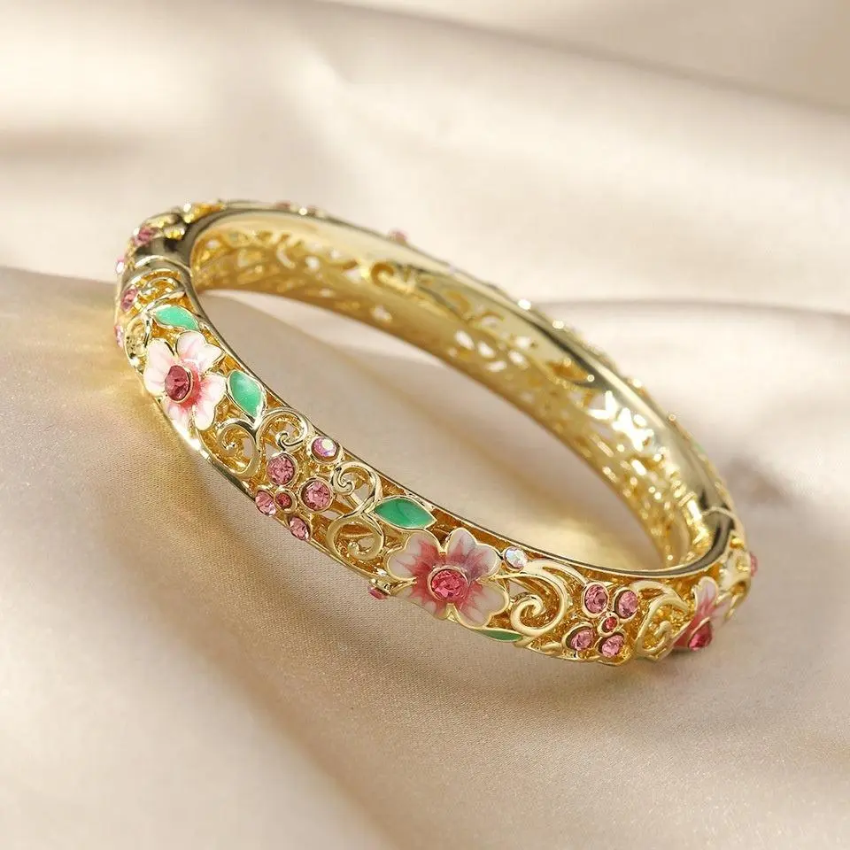 Ivory Élan Ethnic Cloisonné Bangle Bracelet - Gold-Plated Unisex Costume Jewelry with Auspicious Patterns, Electroplated Metal, Casual All-Season Accessory, One Size, Colored