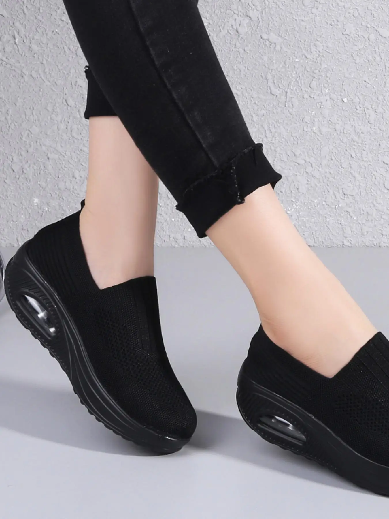 Women's Summer Plain Lightweight Knitted Mesh Breathable Low Top Sneakers, Casual Non-slip Comfortable High Elasticity Air Cushion Sports Running Shoe