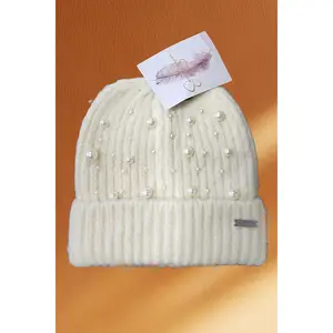 JS Women's Pearl Knit Beanie