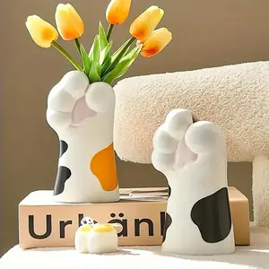 Charming Cat Paw Resin Flower Vase - Cute Cartoon Design for Home & Office Decor, Perfect for Living Room and Desktop Display