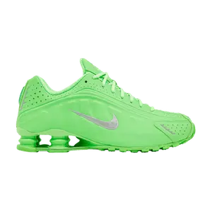 Wmns Shox R4 'Green Strike'