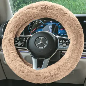 Doe16 Faux Rabbit Fur Steering Wheel Cover Beige