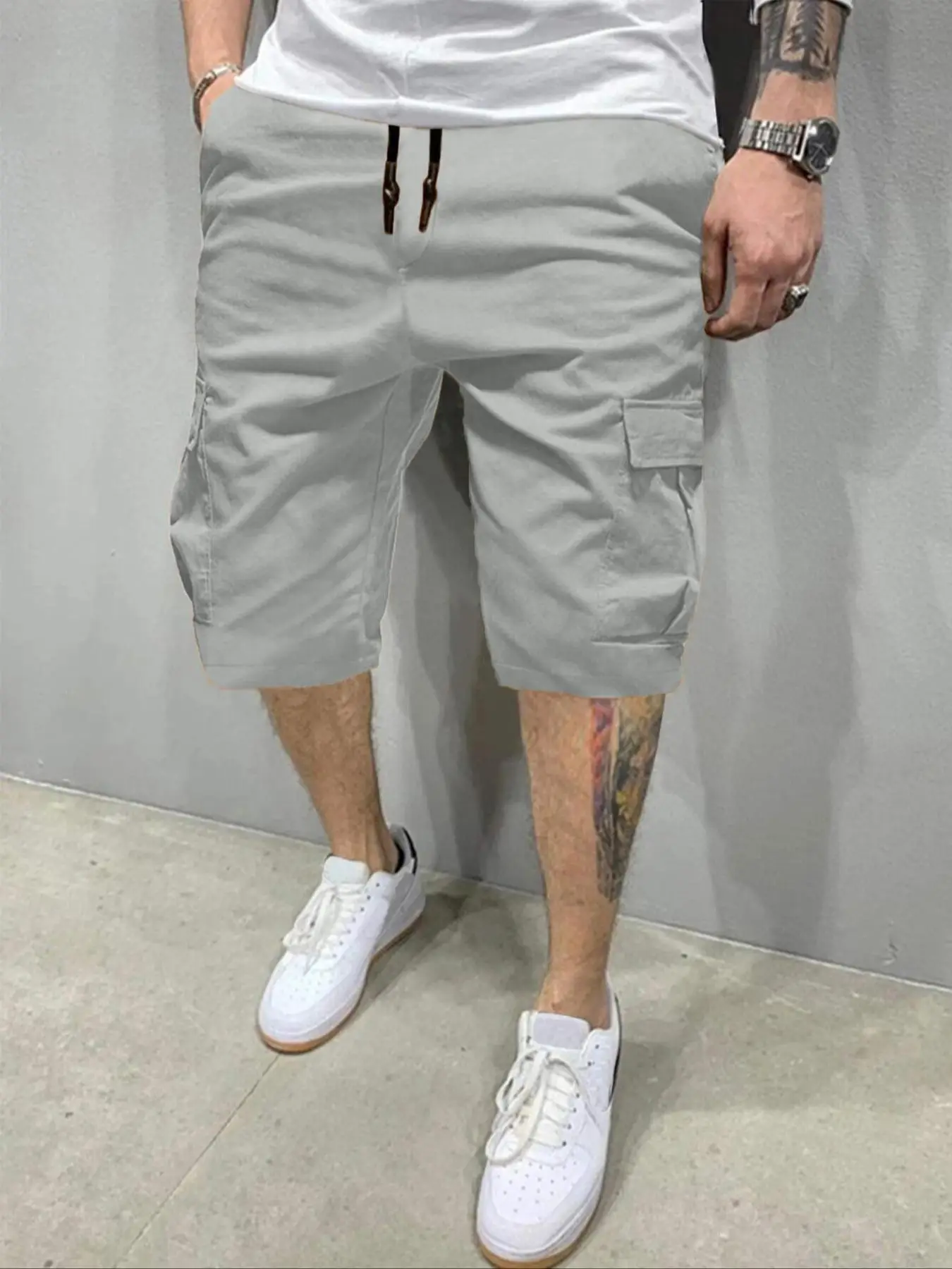 Men's Regular Fit Solid Patched Pocket Drawstring Waist Cargo Shorts, Casual Comfy Elastic Waist Bermuda Shorts for Daily Wear, National Day Clothing,
