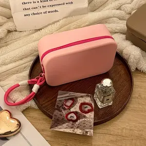 Portable Makeup Bag with Strap, High-End Silicone Material, Multi-Functional & Easy-To-Clean, Ideal for Daily Use & Business Travel