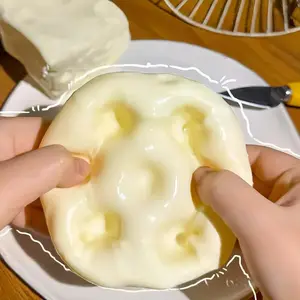 7cm cheese block sculpting toy, Vaseline-filled, stress-relieving toy, also makes a great gift for a friend.