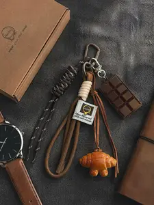 Food Theme Keychain, Retro American Style, 3D Simulation, Braided Wrist Strap, Multi-Function Buckle, Mini Chocolate Bagel Burger Pendant