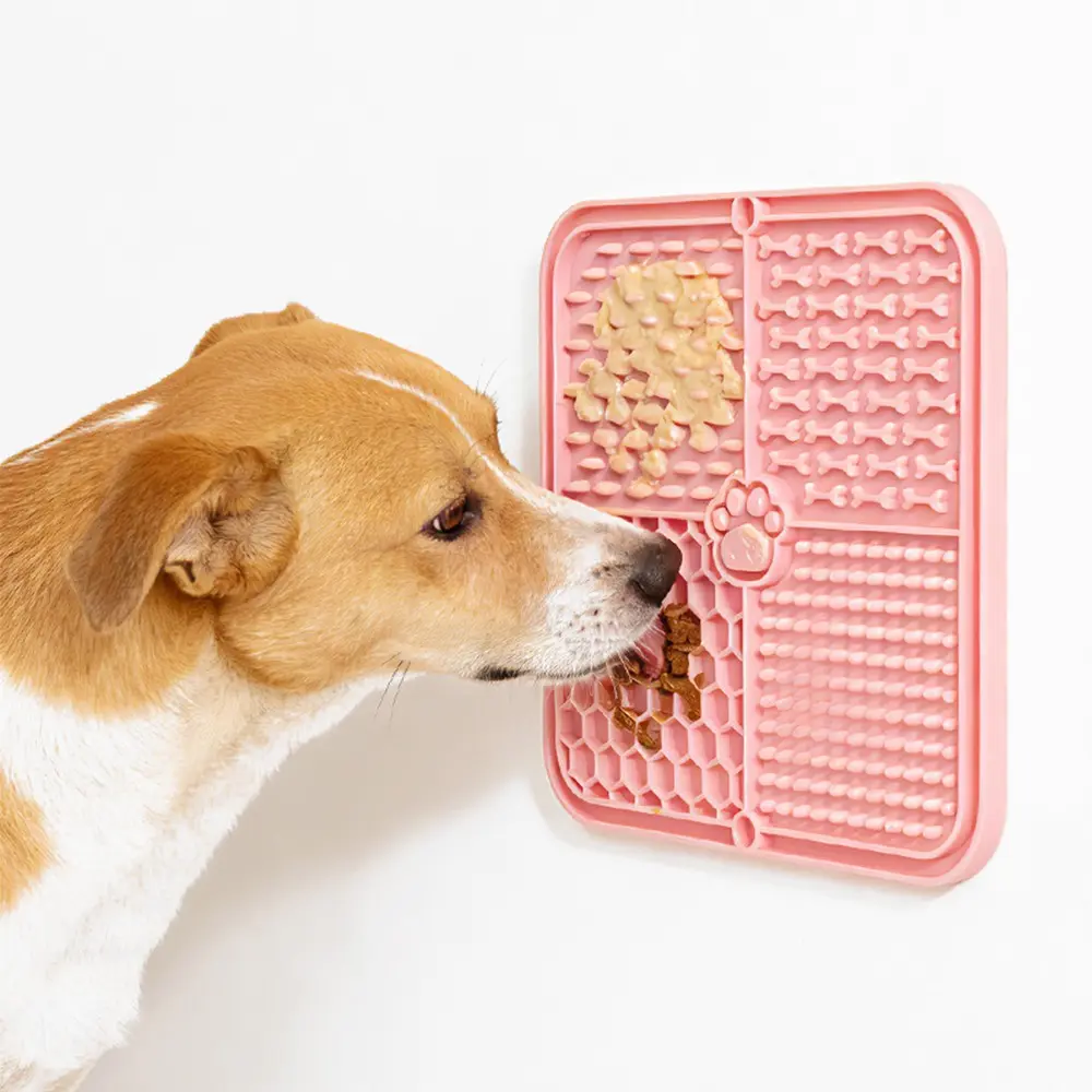 Pet Licking Dish Silicone Material, Cat Food Mat Dog Eating Pad, Slow Feeder Anti-Choking, Pet Feeding Plate for Cats and Dogs, Slow Feeder Bowl
