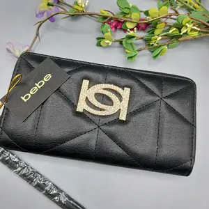 Bebe Women's Wallet Clutch Zaza zip around, Quilted black and golden zip