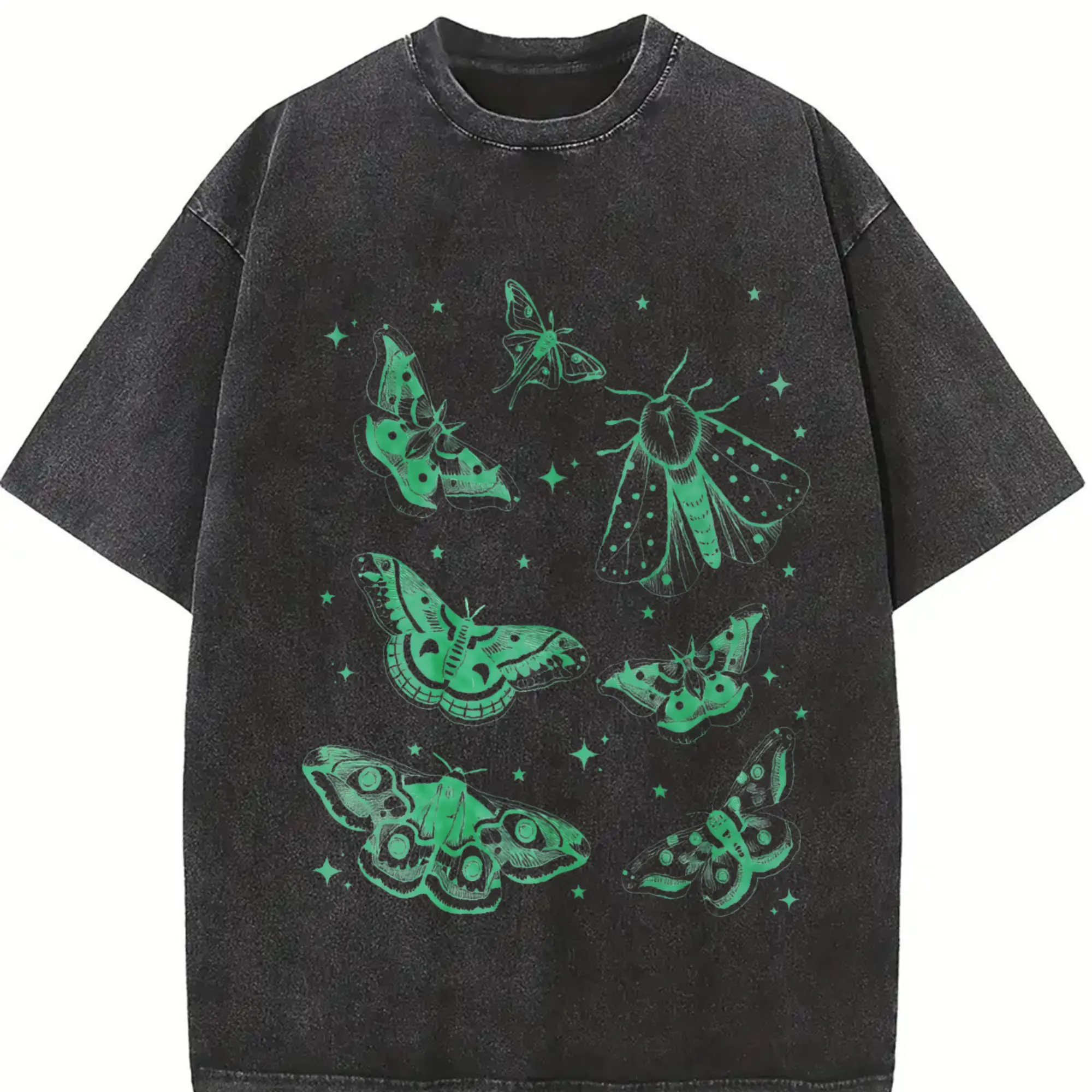 Vintage Moth Tattoo Style T-Shirt, Retro Nature Bug Tee, Wildlife Aesthetic Streetwear, Y2K Inspired Moth Artwork Shirt, 90s Lover Gift