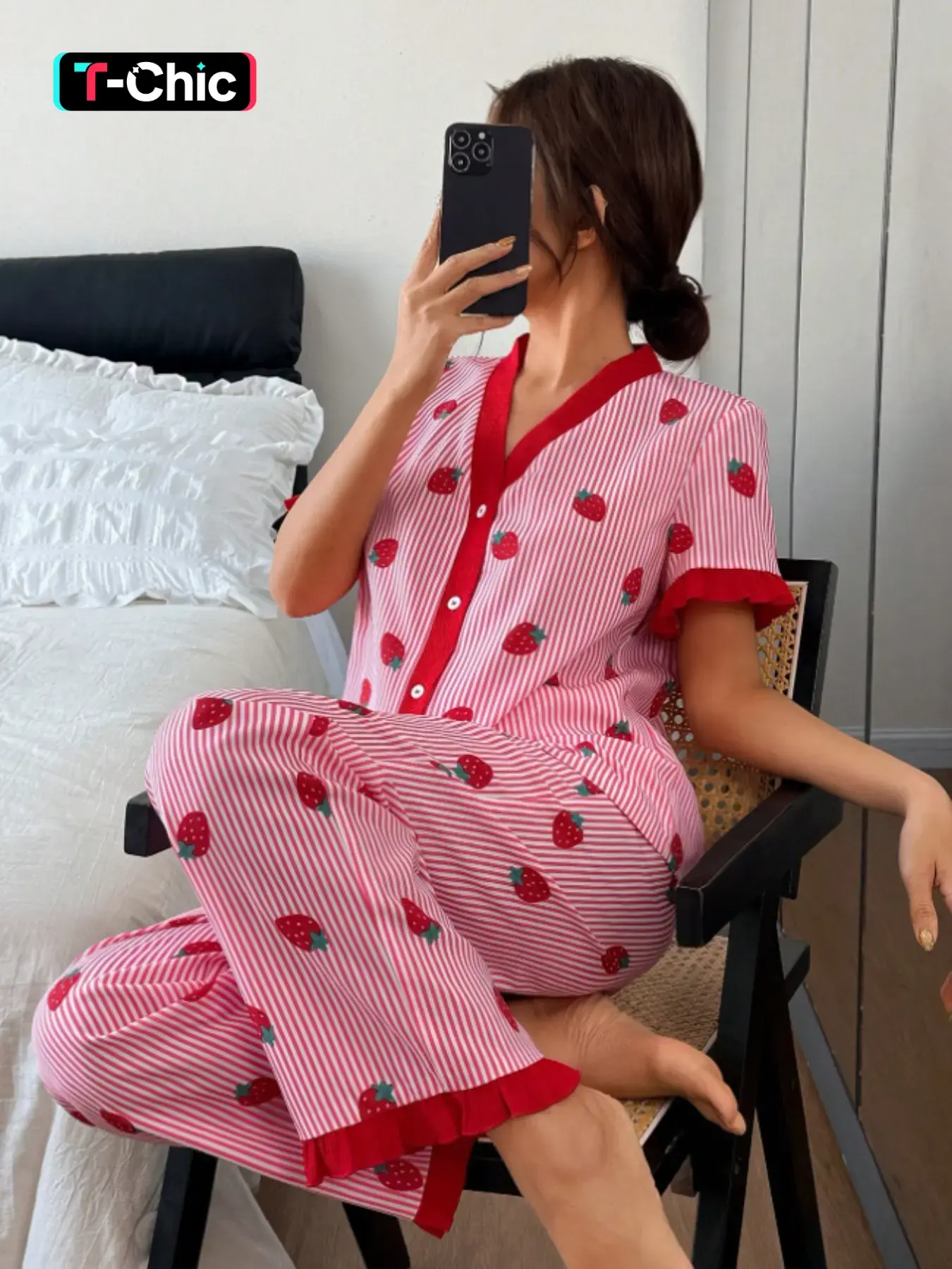 Summer Elegant Chic Women's Casual Pajamas Set, Heart Pattern V Neck Short Sleeve Top and Pants, Lightweight Polyester Home Wear, Loungewear, Nightwear, All Seasons, Pjs, Pyjamas, Homewear, Womenswear, Heart Print Pajama