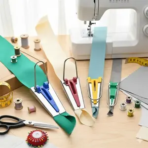 Adjustable Bias Tape Maker Multi-Size DIY Tool for Sewing Quilting, Slip-Resistant Hemming Foot Attachment Quick Bias Binding Machine Home Sewing Aid Enhance Efficiency Easy Operation for Craft Projects Sewing Tools