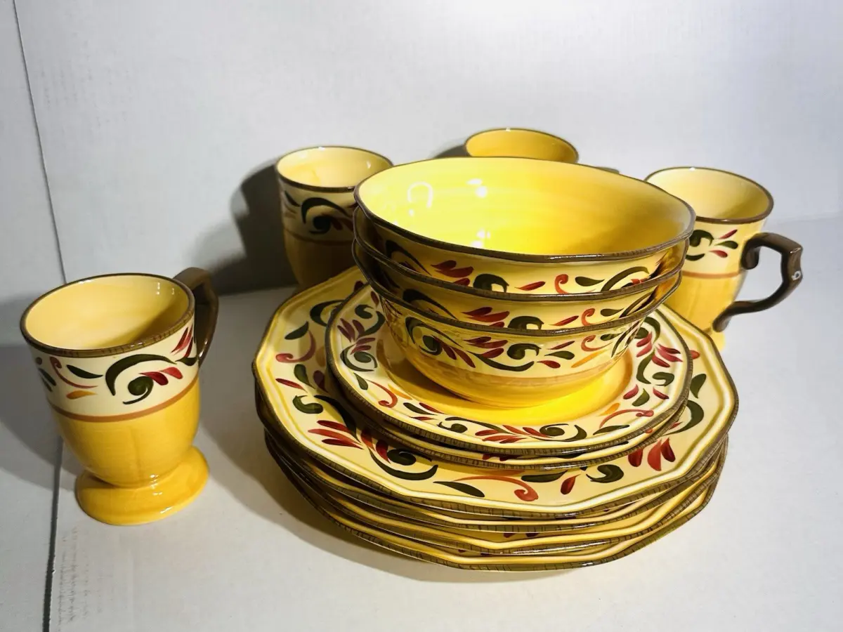 Gibson Design Heritage Park Green Red Scrolls Vine Yellow Dinner Plates + bowls