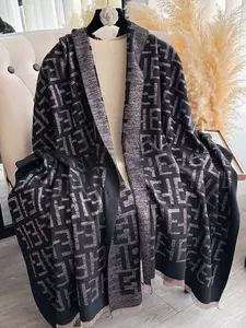 Unisex Casual Fall & Winter Scarf, Textured Blanket Scarf, Geometric Pattern Shawl, Warm for Daily Wear, Suitable for Air-Conditioned Rooms