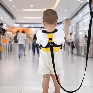 1pc Yellow Anti Lost Harness Leash for Girls and Boys 2-in-1 Traction Safety Belt, Kids Harness, Straps, Seat Belt Lock Design, Safe, Breathable, Walking Harness Belt