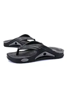 Collision color thick bottom massage flip-flops, men 's outdoor beach flip-flops, thick bottom wear-resistant sandals home leisure