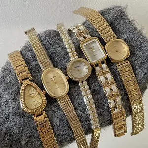 Pearl & Diamond Women's Watch| Elegant Luxury Bracelet Watch✨