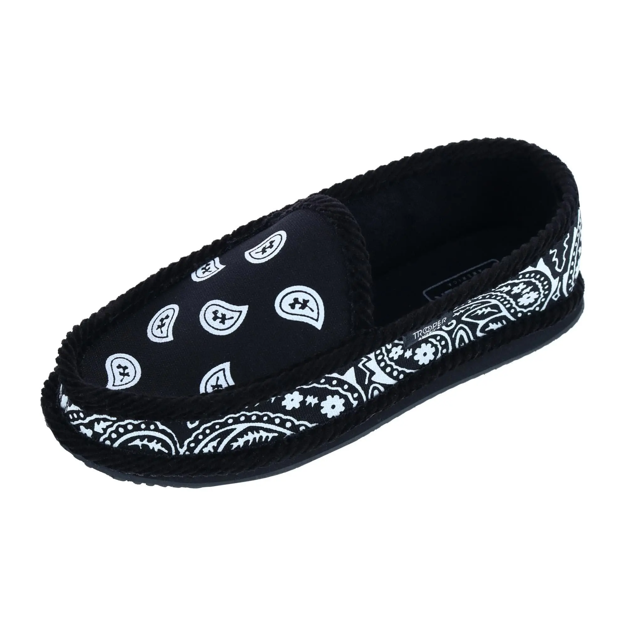 Men's & Women's Paisley Bandana Print Closed-Toe House Slippers - Soft Slide Footwear with Cushioned Footbed, Non-Skid Sole, All Seasons Walking Slippers for Indoor/Outdoor Use, Synthetic Material