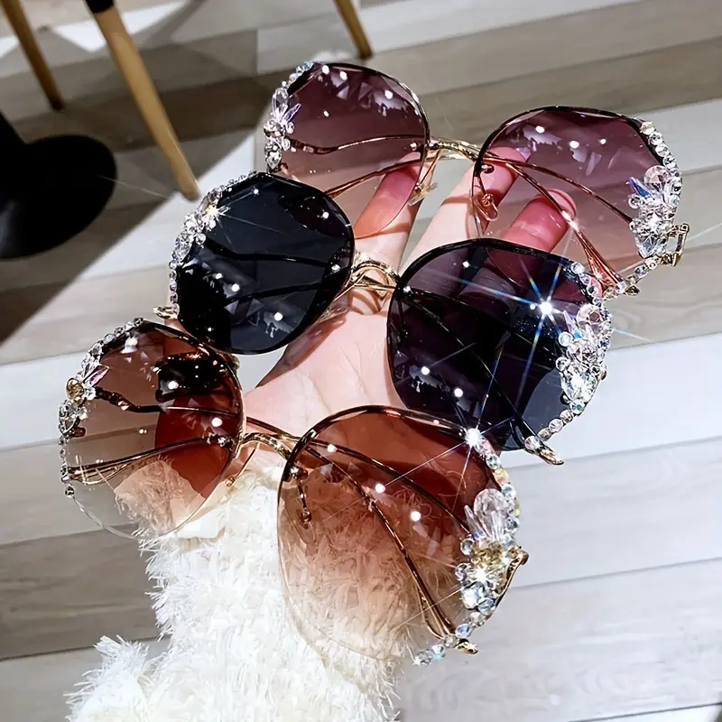2pcs Edgy Rimless Sunglasses for Women, Stylish Metal Frame with Polycarbonate Lenses, Rhinestone Accents and Curved Legs