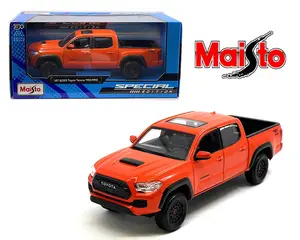 Maisto 1:27 2023 Toyota Tacoma TRD Pro Solar Octane Orange