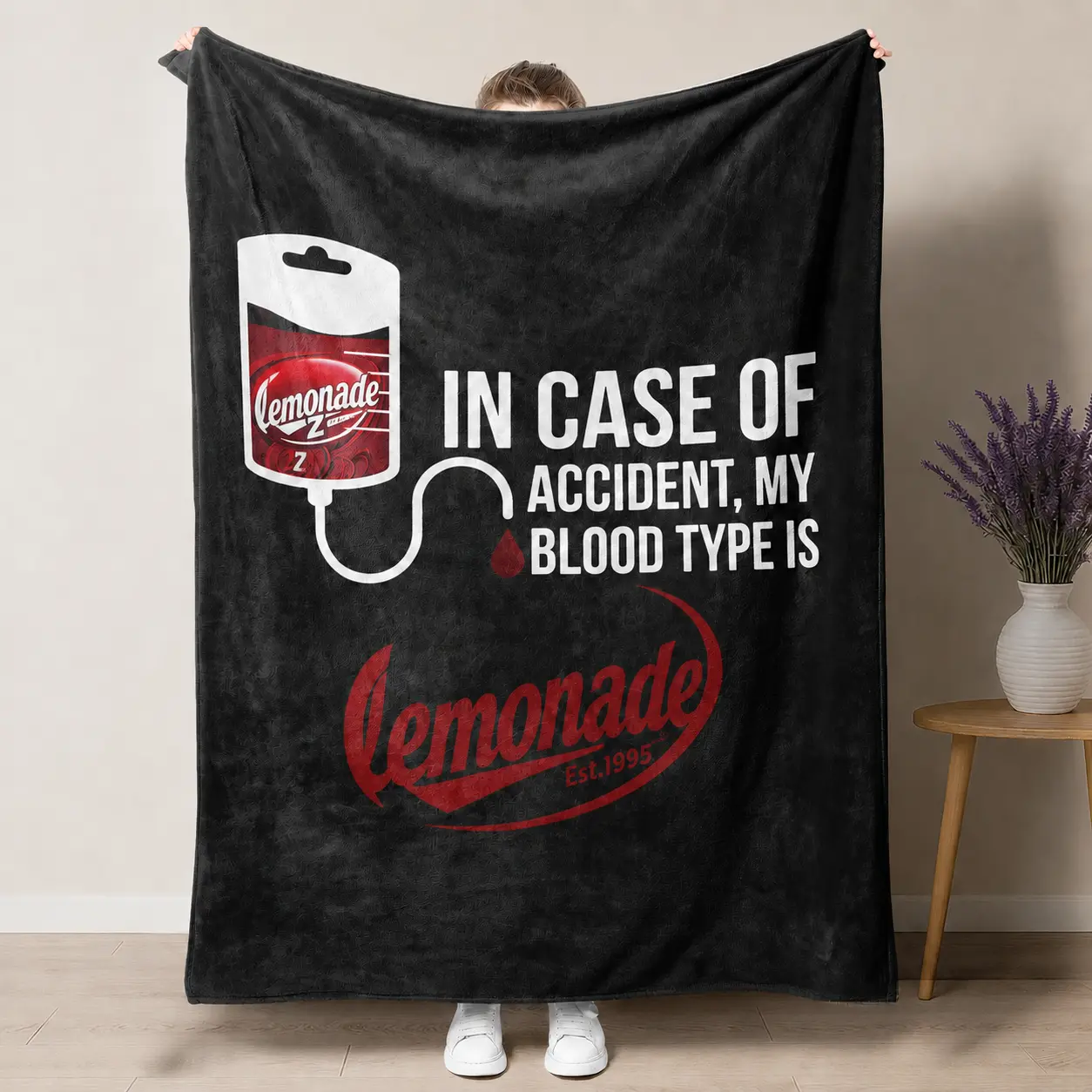Funny "In Case Of Accident My Blood Type Is Lemonade" Fleece Throw Blanket, Soft Flannel Gag Gift for Lemonade Lovers, Couch Kitchen Decor