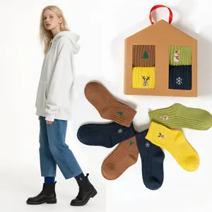 Spixel Socks | Women's Embroidered Mid-Calf Socks 4 Pairs Spring-Autumn Christmas Thanksgiving Sports Casual Wear Gift Box Festive Versatile Design 3-Season Versatile Gift Box Set