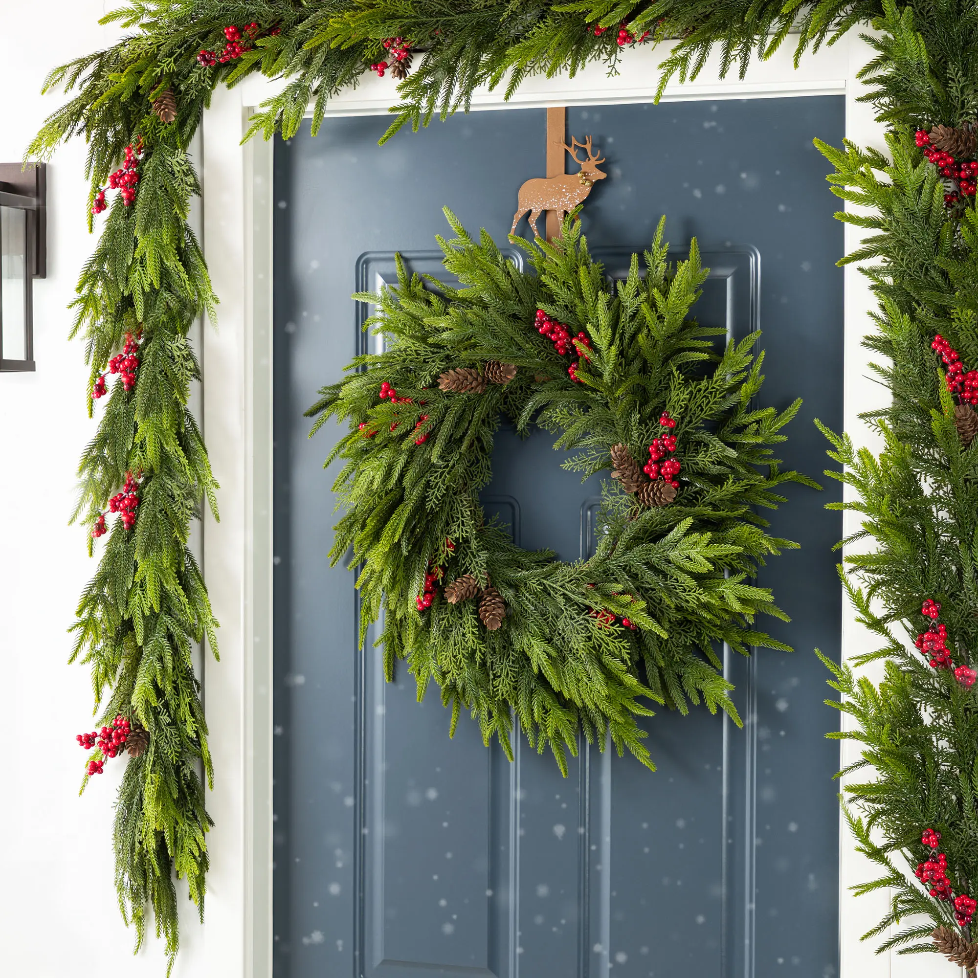 Glitzhome Christmas Greenery PE Dripping Wreath & Teardrop & Garland Set