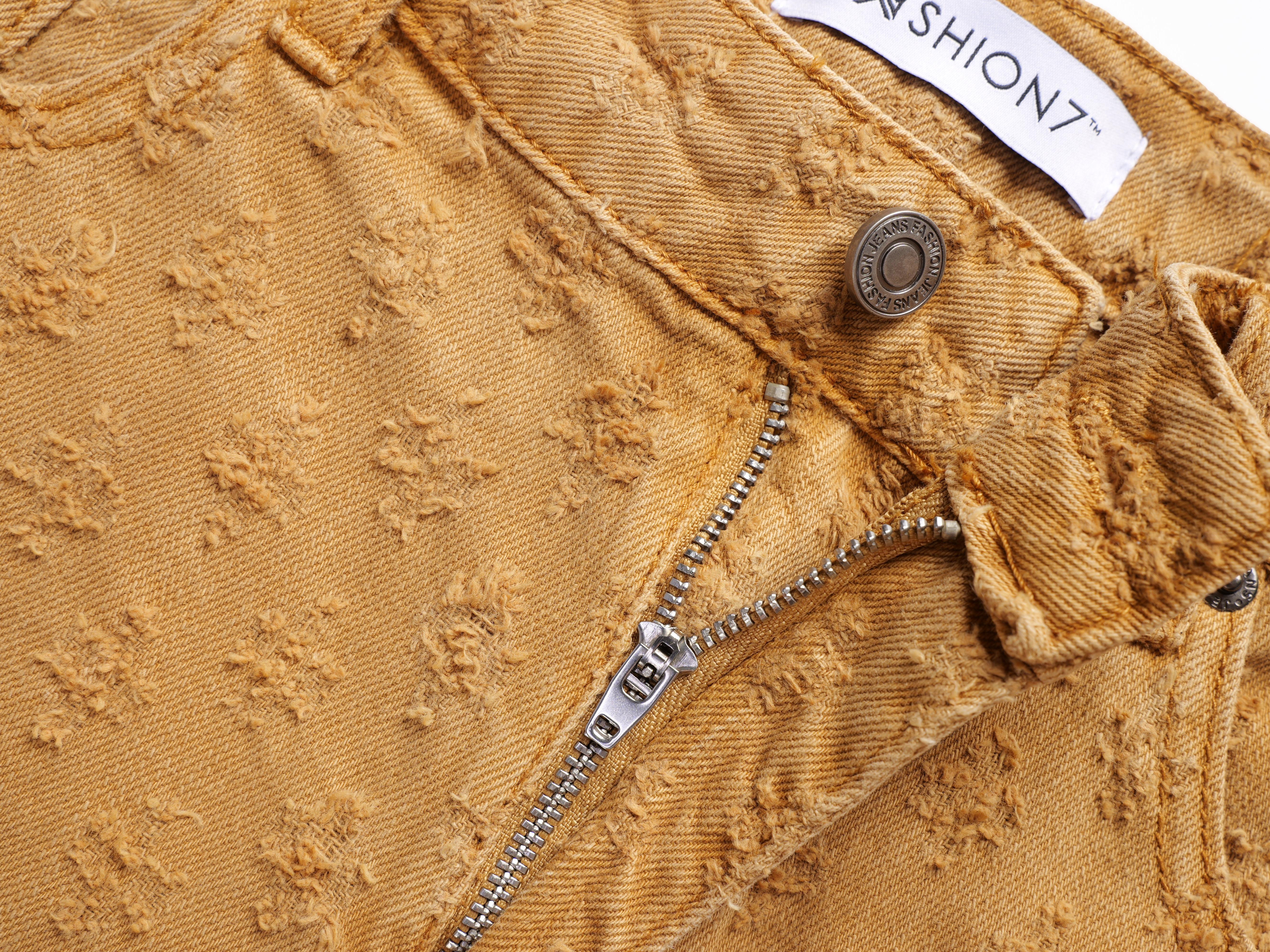 Ripped Wash Beige Jeans Shorts Men, Straight Leg Loosen Fit Knee Length Colored Trousers