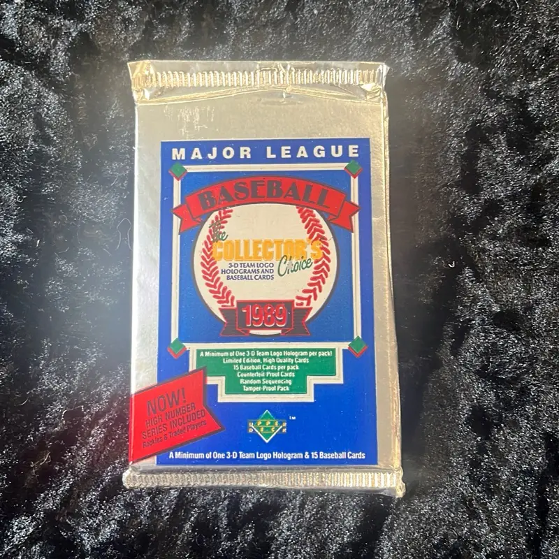 One Pack of 1989 Upper Deck High Series MLB Baseball Trading Cards