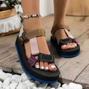 Women's Lightweight Flat Sandals Fashion Outdoor Walking Sandals for Casual Everyday Wear
