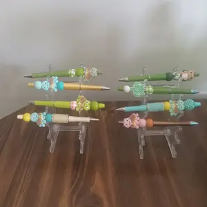 Beaded Turtle Focal Bead Pen - Unique Design with Colorful Beads and Turtle Motif for a Fun Writing Experience
