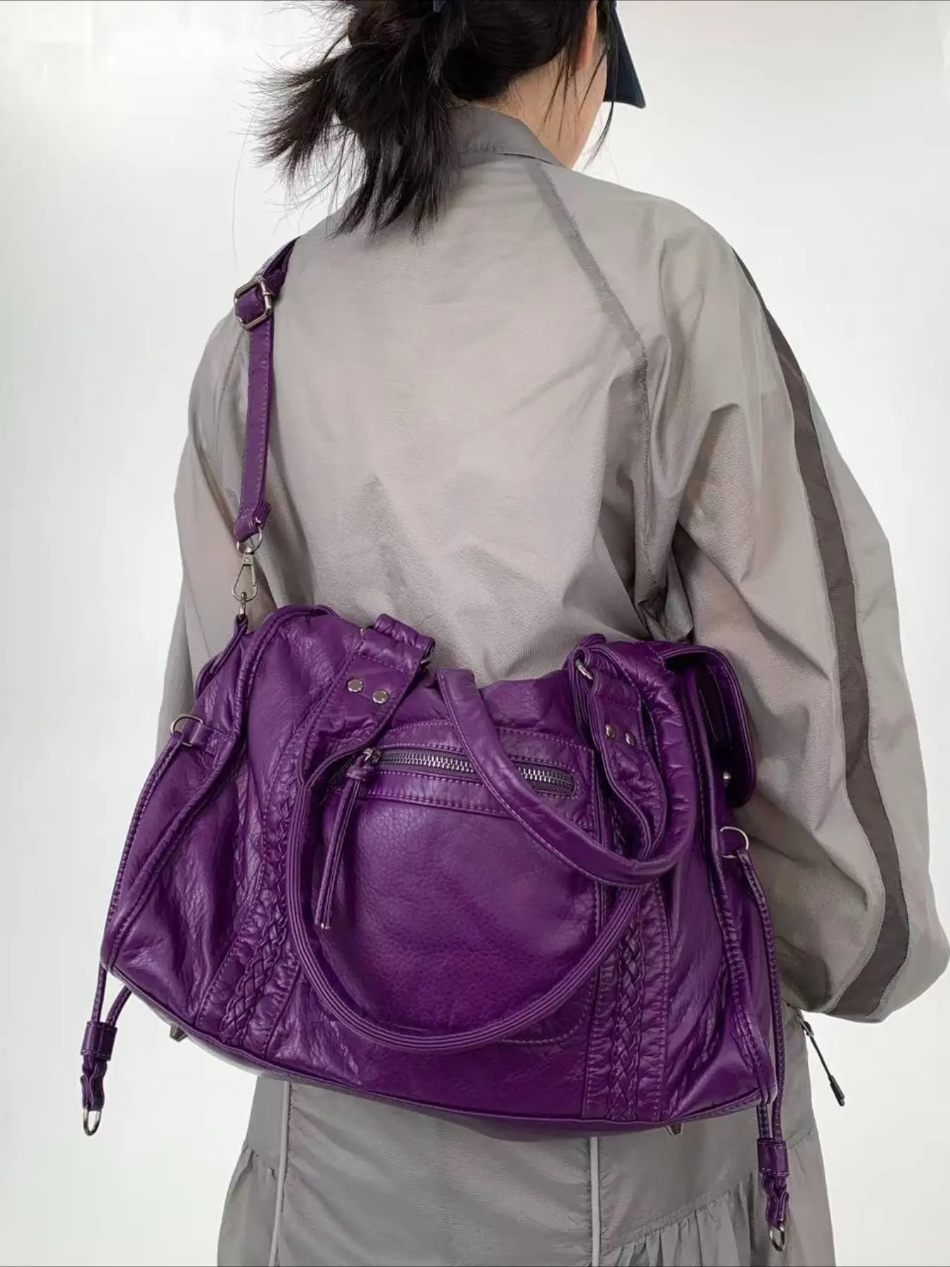Ladies' fashionable retro Y2K spicy girl handbag, large capacity, multiple pockets, punk diagonal cross bag, washed and vegan bag, suitable for vacation, shopping, Pu leather bag, Fashionable crossbody bag