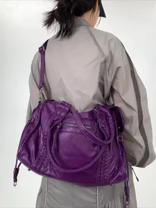 Ladies' fashionable retro Y2K spicy girl handbag, large capacity, multiple pockets, punk diagonal cross bag, washed and vegan bag, suitable for vacation, shopping, work, holiday gifts, Casual Trendy Bag, Pu Tote Satchel