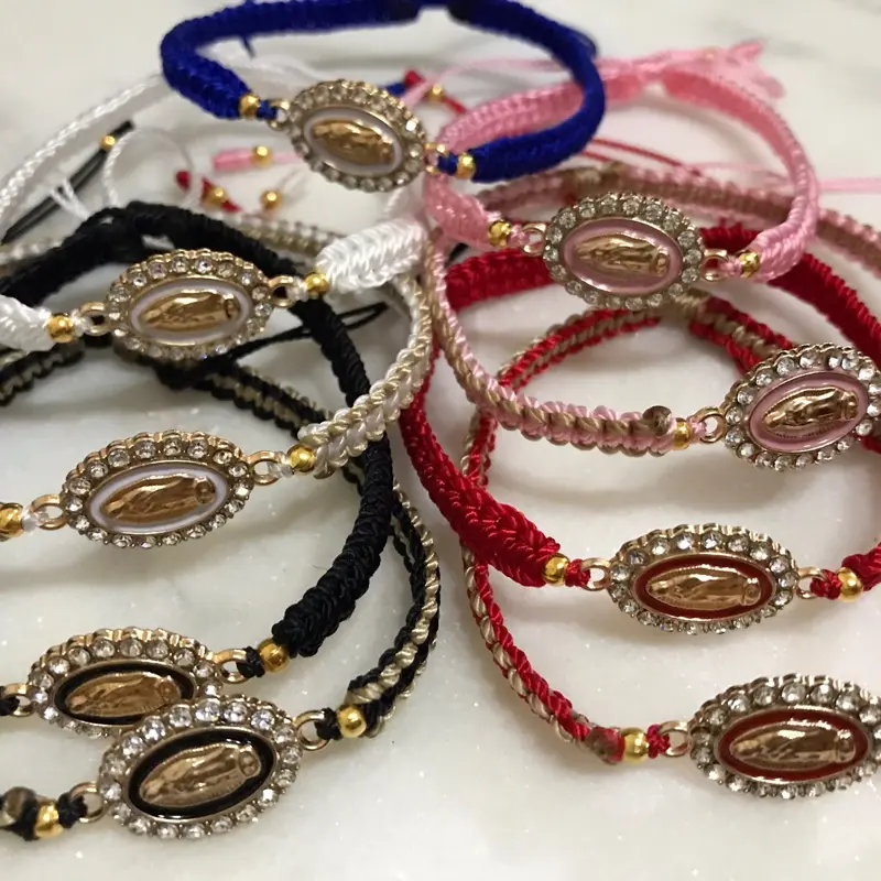 Pulsera tejida a mano con dije de La Virgen de Guadalupe~hand-woven bracelet with Our Lady of Guadalupe Charm