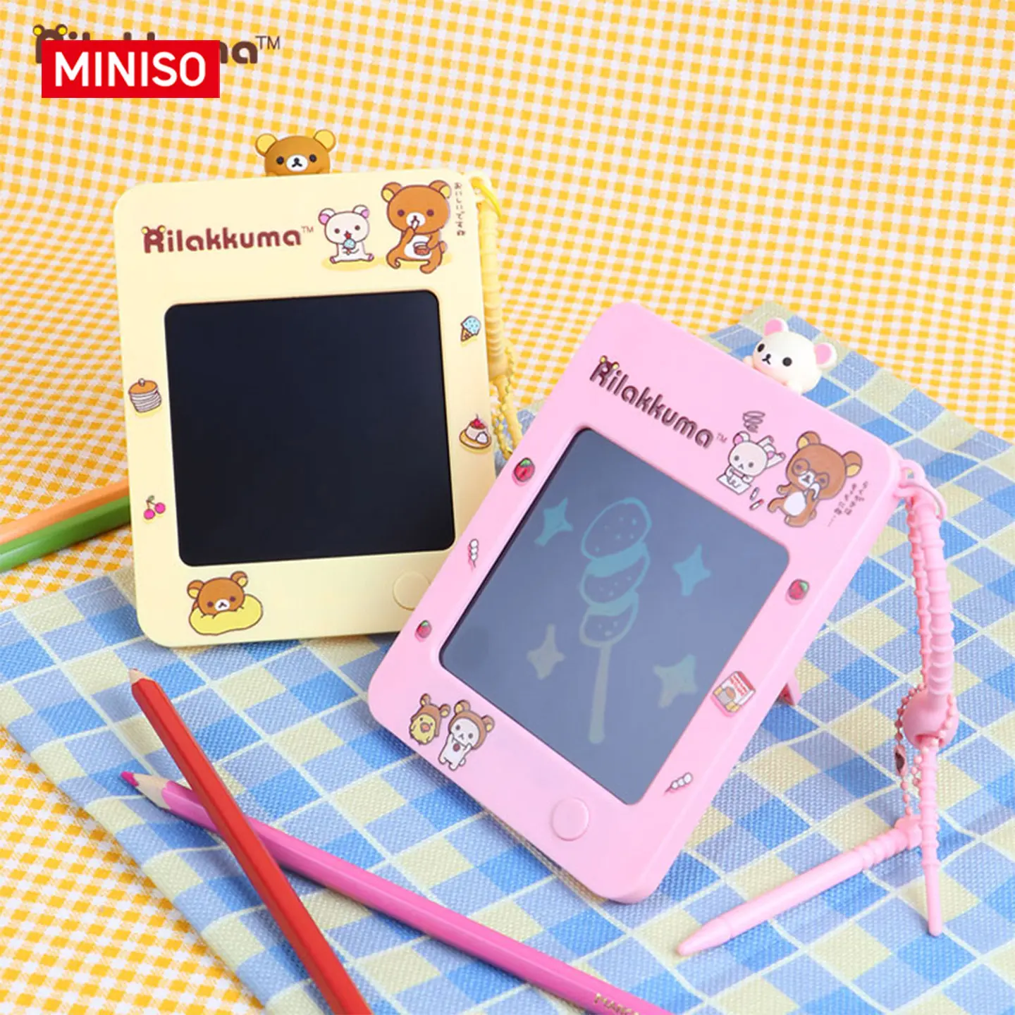 MINISO x Rilakkuma Mini Doodle Drawing Board Keychain | Cute Creative DIY Bag Charm, Reusable Sketch Pendant for Backpacks, Bags & Gifts