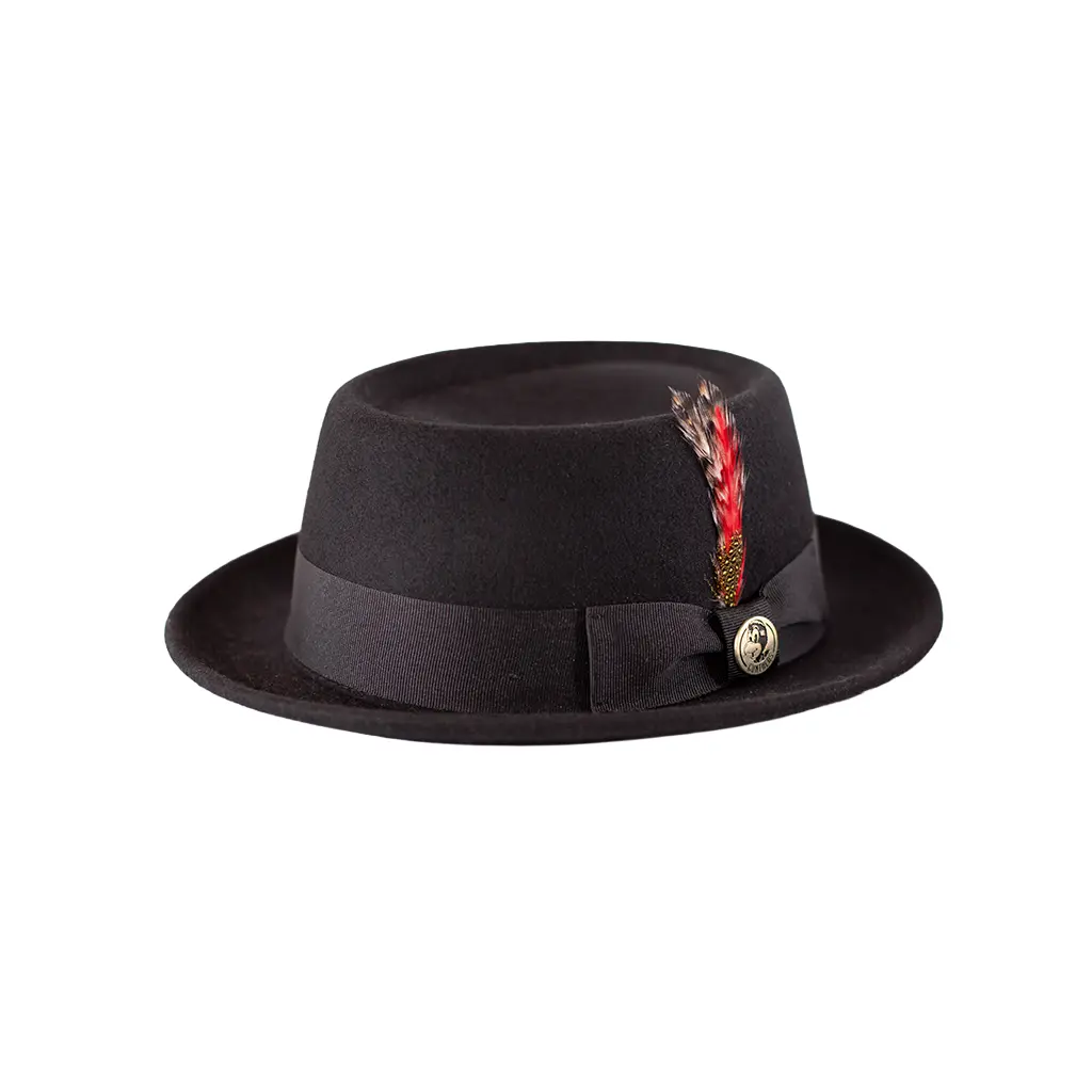 Gunthers Co Classic Unisex Pork Pie Hat in Black with Feather Accent, Universal Fit Available in Sizes S, M, L, XL, Gunthers Branded, Unisex Size, Adorned With Feather, Sm, Artificial Bird Feathers Hats