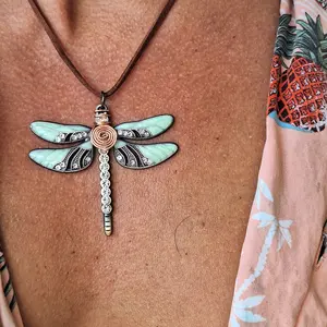 Dragonfly Necklace 2.25 x 2.25 inches Copper & Bronze - Libelula de Cobre con Bronze 6x6 cms