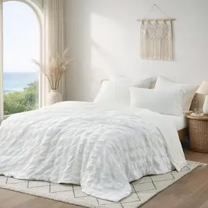 Queen Size Soft Water Washable Microfiber Quilt Blanket, Luxury Lightweight Bedding with Inner Core Filling, All-Season Use, Soft Cozy Blanket