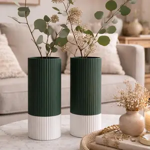 Modern Ribbed Vase Set
